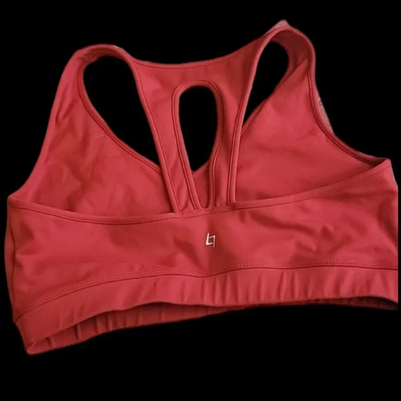 Fittin Sports Bra - Picture 2 of 3